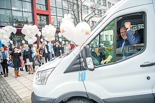 10 Jahre PASCH – Start des PASCH-Mobils 10 Jahre PASCH – Start des PASCH-Mobils